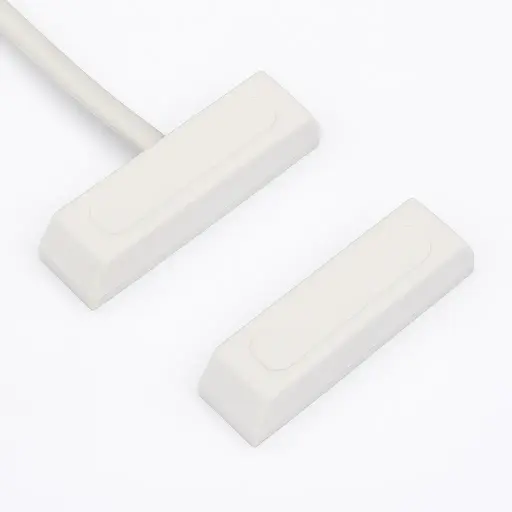 Stick-on contact 34x9mm, white, center